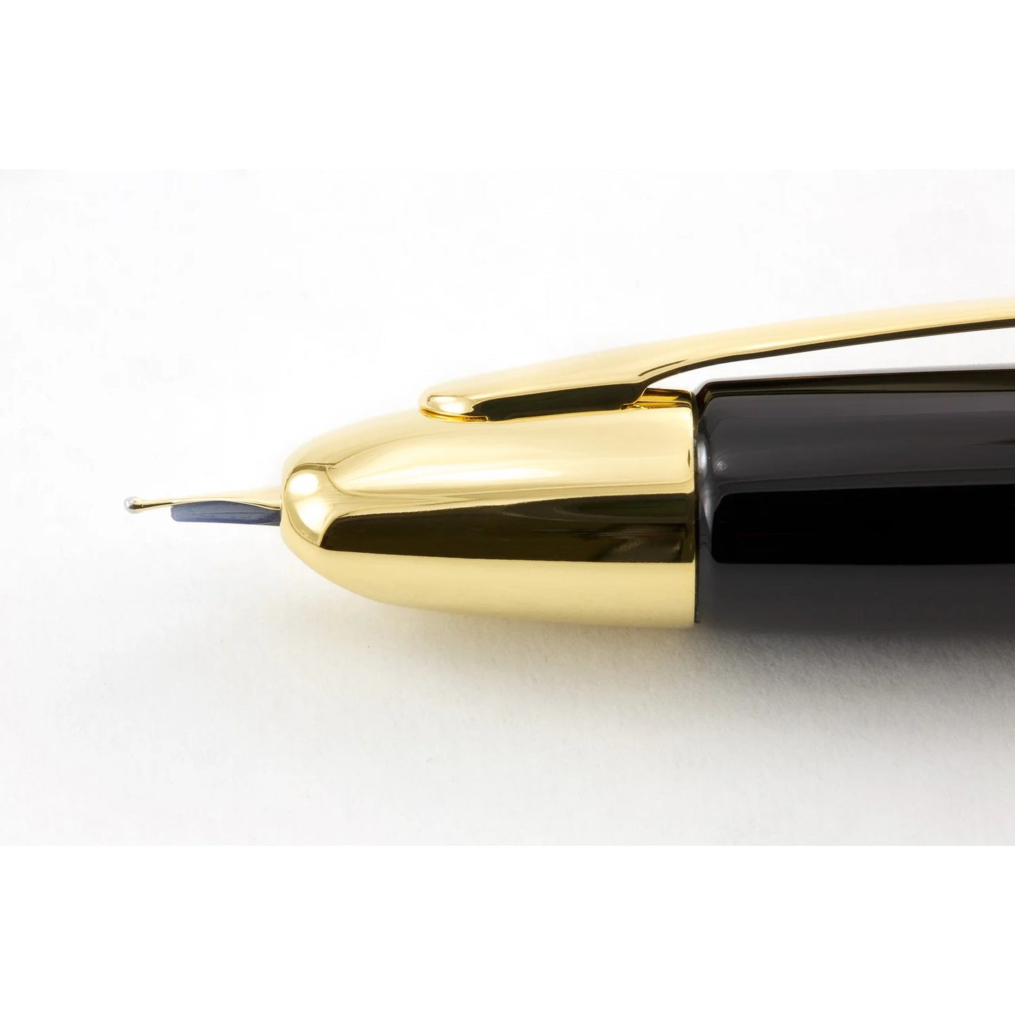 Namiki 60165 Vanishing Point Collection (Pilot Brand/ Gold Accents), Black, Fine Nib Fountain Pen
