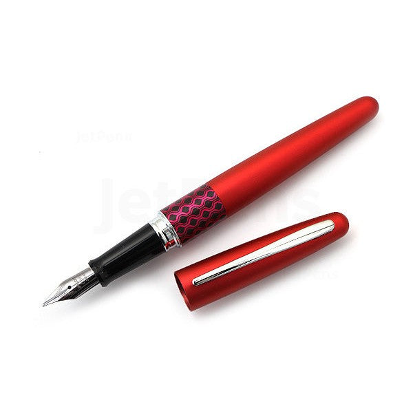 Namiki Metropolitan Fountain Pen, Retro Pop Red, 1.0mm Stub nib (91411)