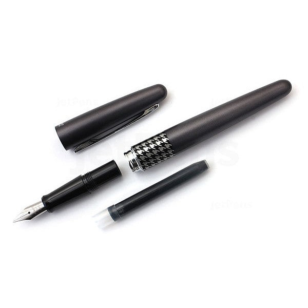 Namiki Metropolitan Fountain Pen, Retro Pop Gray, 1.0 mm Stub Nib (91414)