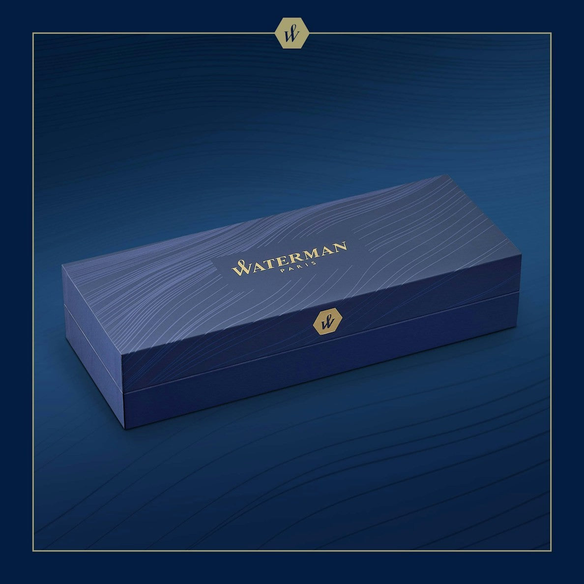 Waterman Carene L'Essence du Bleu Ballpoint Pen - Metal & Blue