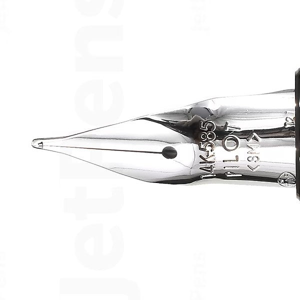 Namiki Falcon Lacquer Fountain Pen - Black, Medium Nib (60670)