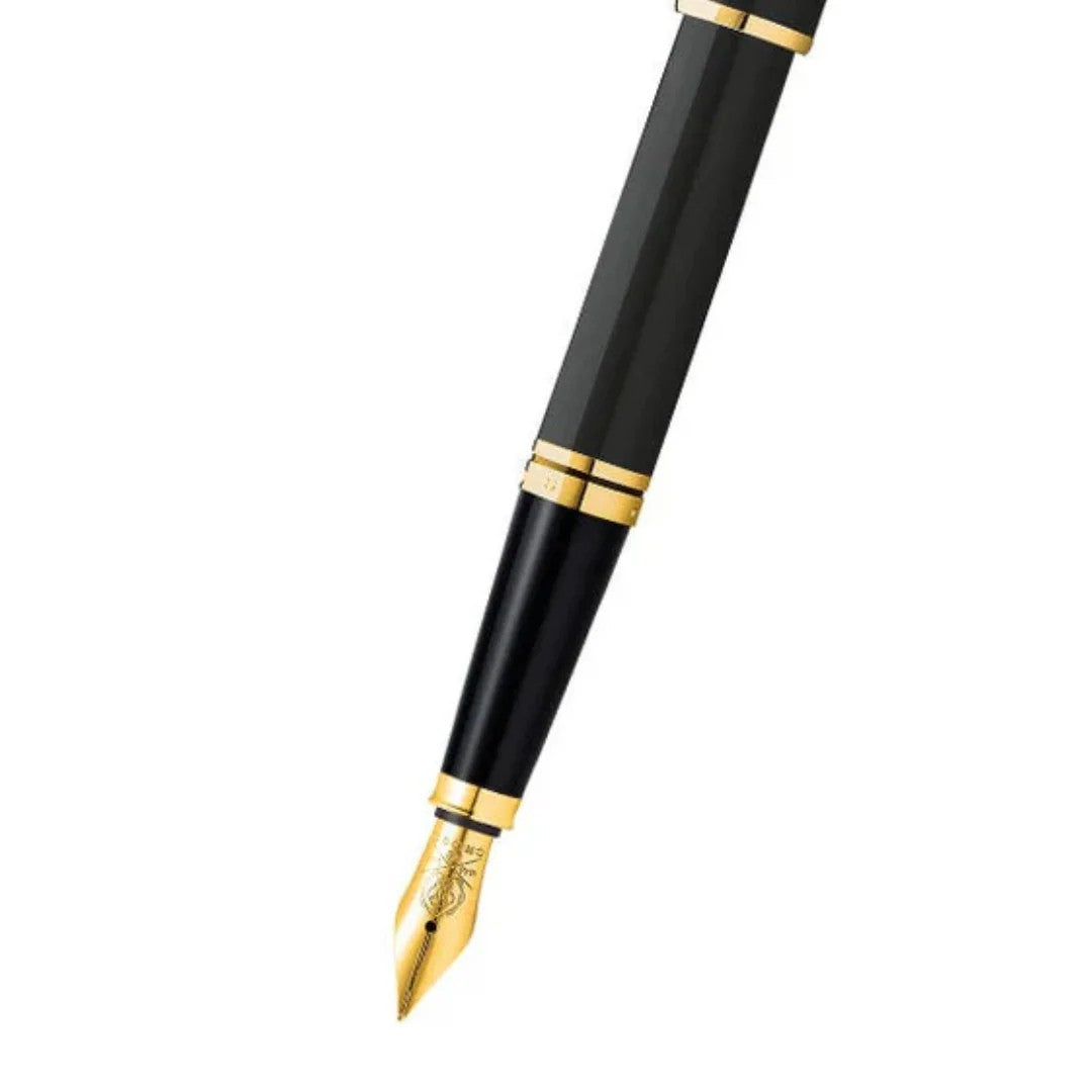Coventry Classic Black Lacquer with Gold Tone Appointments Fine Nib Fountain Pen